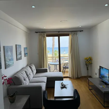 Ithaki Phinikoudes No. 102 Larnaka