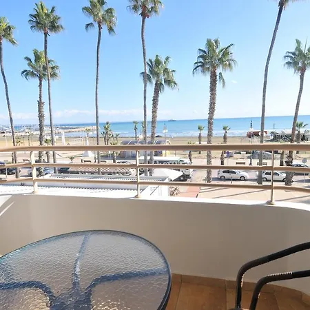 Ithaki Phinikoudes No. 102 Apartment Larnaca