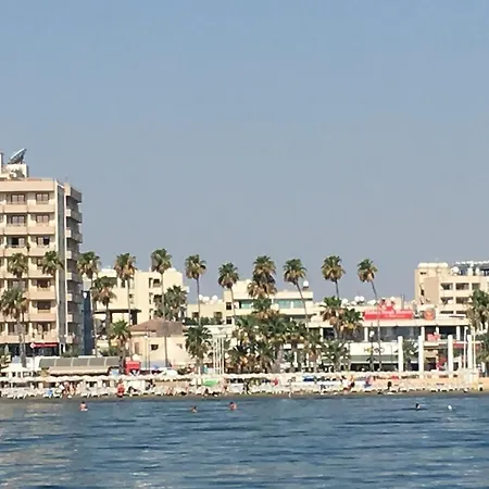 Apartment Ithaki Phinikoudes No. 102