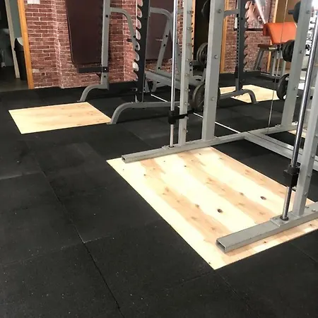 Ithaki Phinikoudes No. 102 * Larnaka