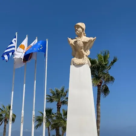 Lejlighed Ithaki Phinikoudes No. 102